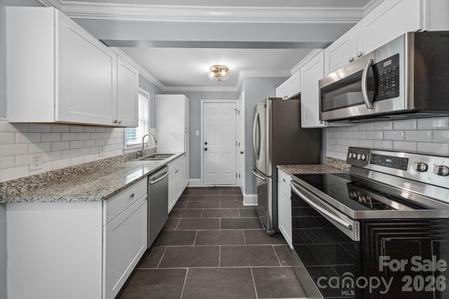 3137 Mathis Drive, Charlotte, NC 28208
