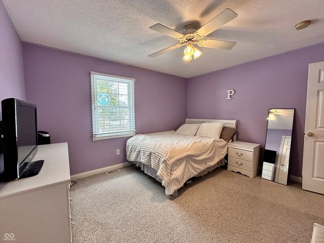 1552 W Foxcliff Drive S, Martinsville, IN 46151