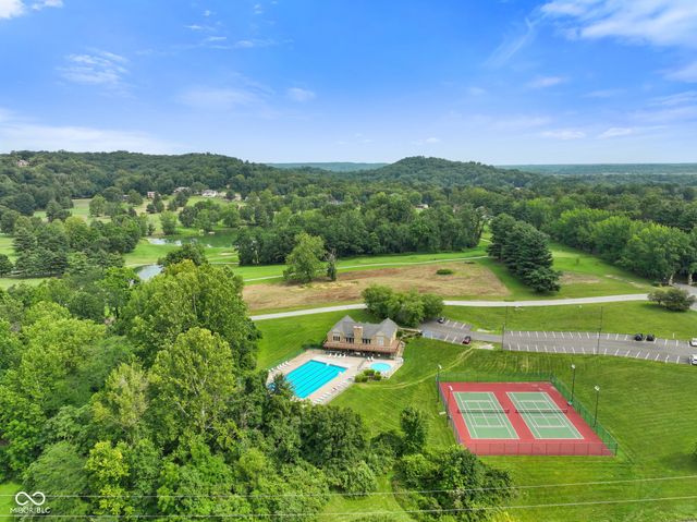 1552 W Foxcliff Drive S, Martinsville, IN 46151