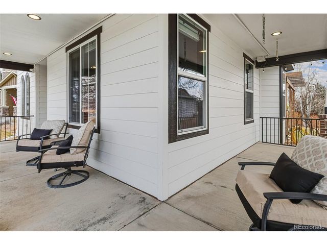 10059 Southlawn Cir, Commerce City, CO 80022