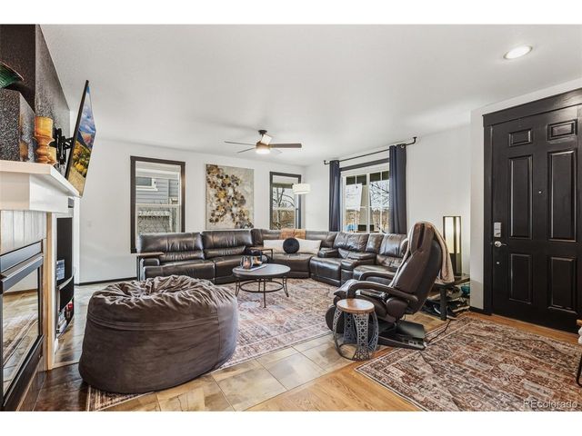 10059 Southlawn Cir, Commerce City, CO 80022