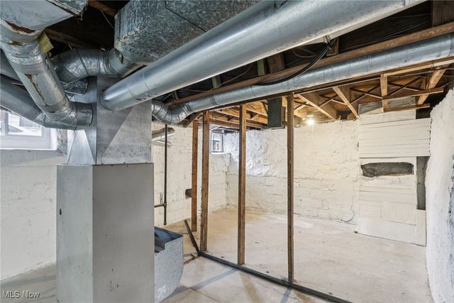 164 Burrows Street, Geneva, OH 44041