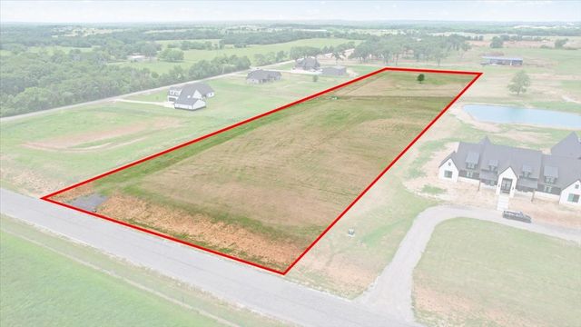 913 Club Lake Road, Whitesboro, TX 76273