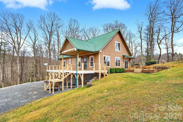 600 Sassafras Drive, Spruce Pine, NC 28777