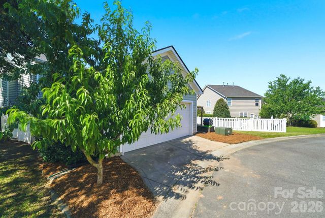 12115 Monteith Grove Drive, Huntersville, NC 28078