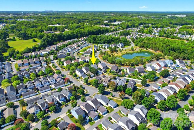 12115 Monteith Grove Drive, Huntersville, NC 28078