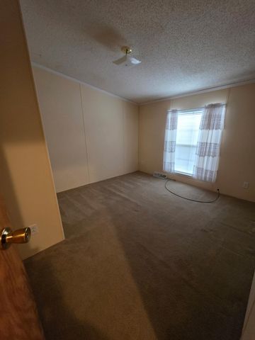 8959 Meadowview Drive, Kalamazoo, MI 49009