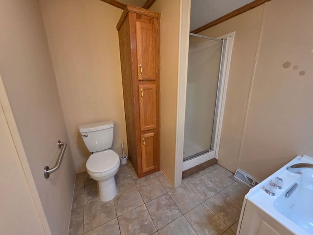 8959 Meadowview Drive, Kalamazoo, MI 49009