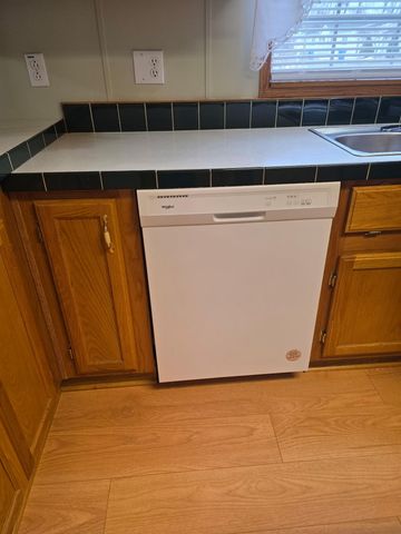 8959 Meadowview Drive, Kalamazoo, MI 49009