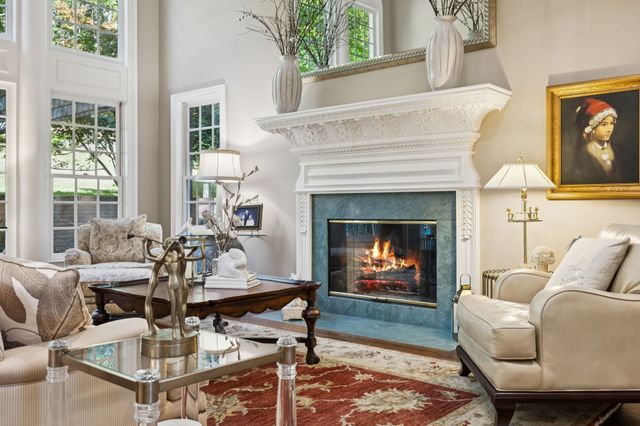 19 Park Mdws, Nashville, TN 37215