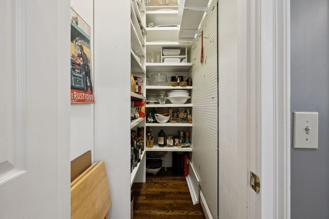 19 Park Mdws, Nashville, TN 37215