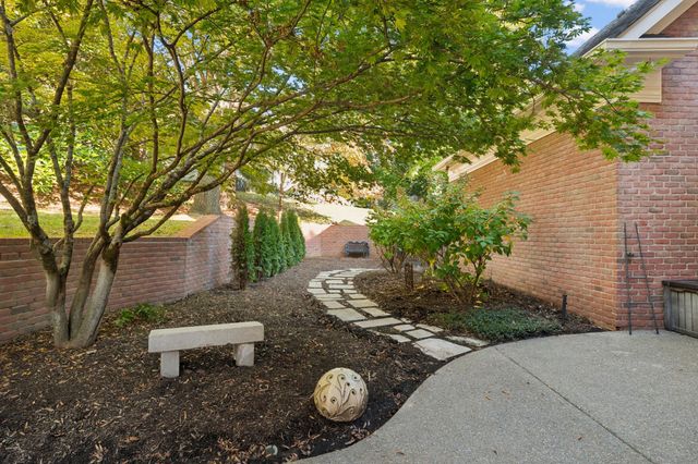 19 Park Mdws, Nashville, TN 37215