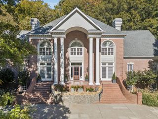 19 Park Mdws, Nashville, TN 37215