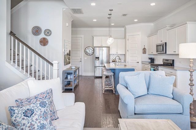 2202 Brockton Lane, Mount Pleasant, SC 29466