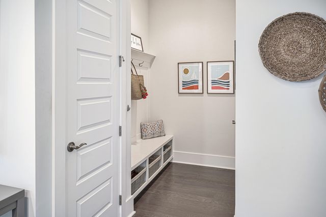 2202 Brockton Lane, Mount Pleasant, SC 29466