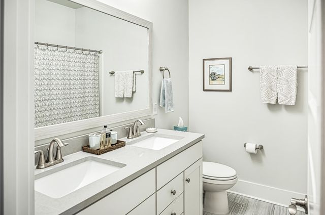 2202 Brockton Lane, Mount Pleasant, SC 29466