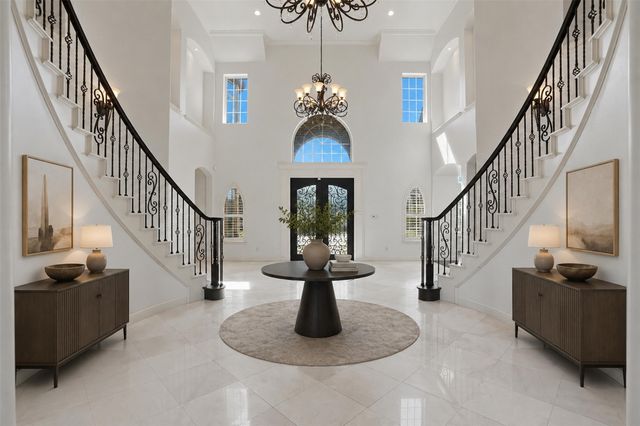 715 Simmons Road, Double Oak, TX 75077