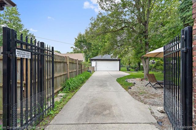 4401 Kensington Avenue, Detroit, MI 48224