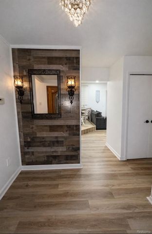 25880 Cherry Hill Road, Dearborn Heights, MI 48127