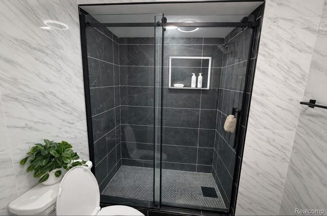 25880 Cherry Hill Road, Dearborn Heights, MI 48127