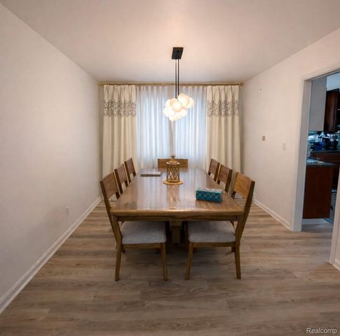 25880 Cherry Hill Road, Dearborn Heights, MI 48127