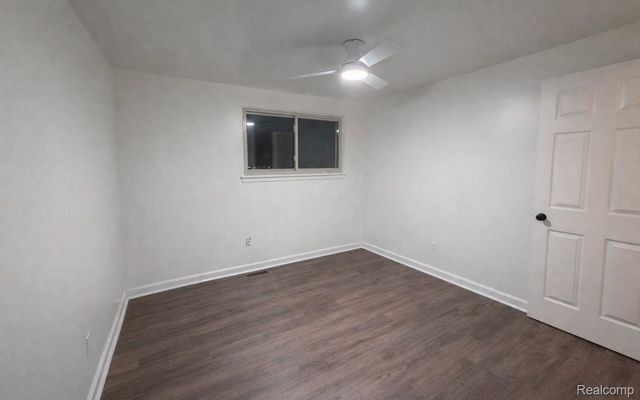 25880 Cherry Hill Road, Dearborn Heights, MI 48127