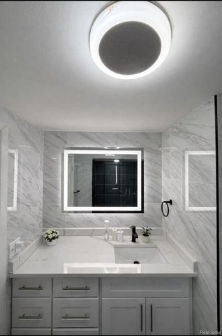 25880 Cherry Hill Road, Dearborn Heights, MI 48127