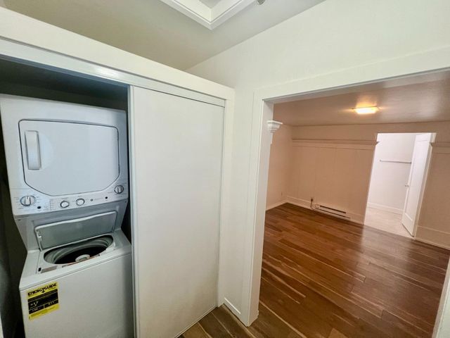160 Monterey Avenue, Pacific Grove, CA 93950