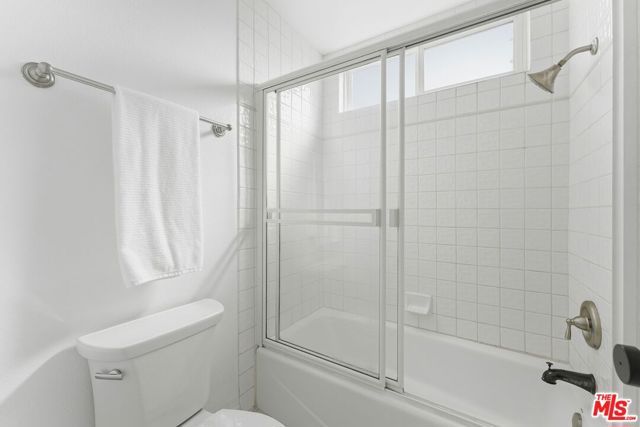 2308 Schader Drive 308, Santa Monica, CA 90404