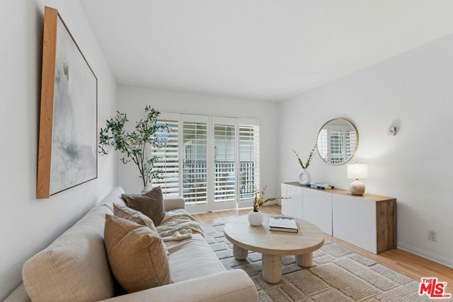 2308 Schader Drive 308, Santa Monica, CA 90404