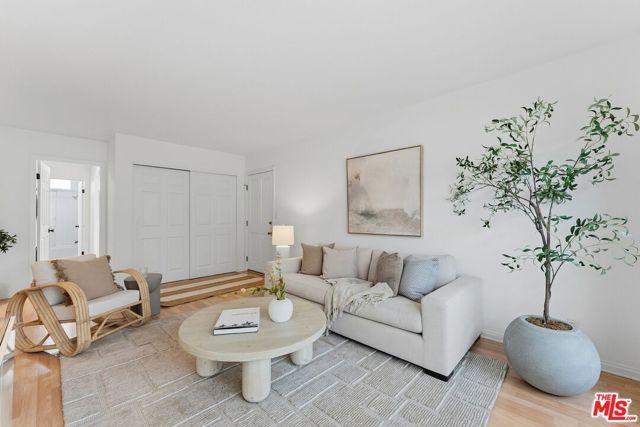 2308 Schader Drive 308, Santa Monica, CA 90404