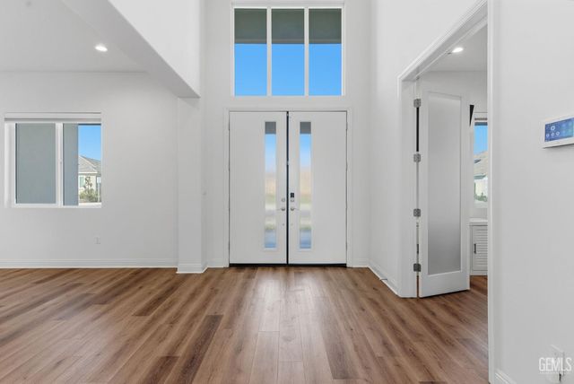 12627 Heritage Drive, Bakersfield, CA 93311