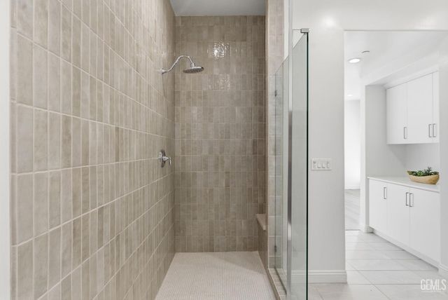 12627 Heritage Drive, Bakersfield, CA 93311