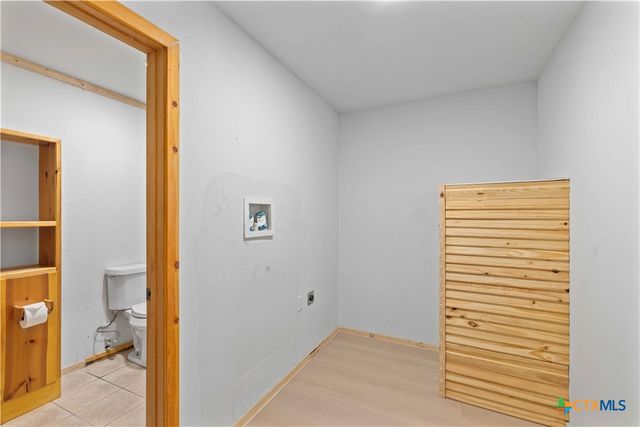 6916 Clover Leaf Drive, Brownwood, TX 76801