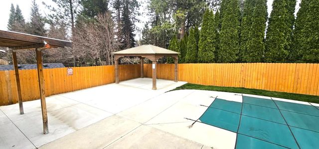 12224 N Nevada Ct, Spokane, WA 99218