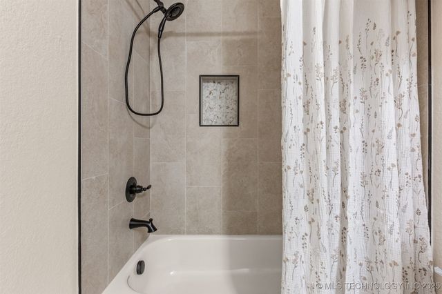 900 W Boston Street, Broken Arrow, OK 74012