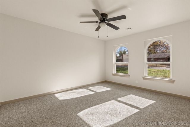 900 W Boston Street, Broken Arrow, OK 74012