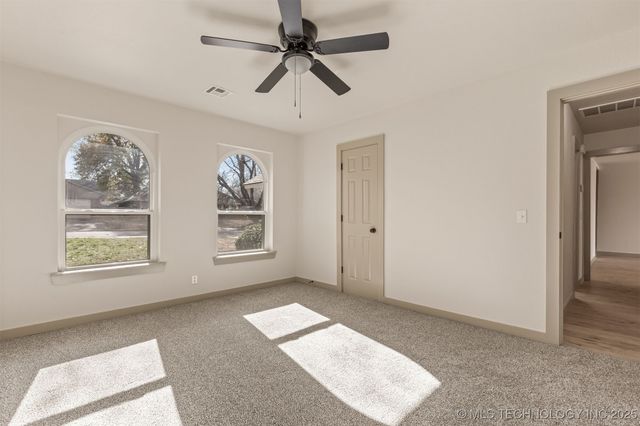 900 W Boston Street, Broken Arrow, OK 74012