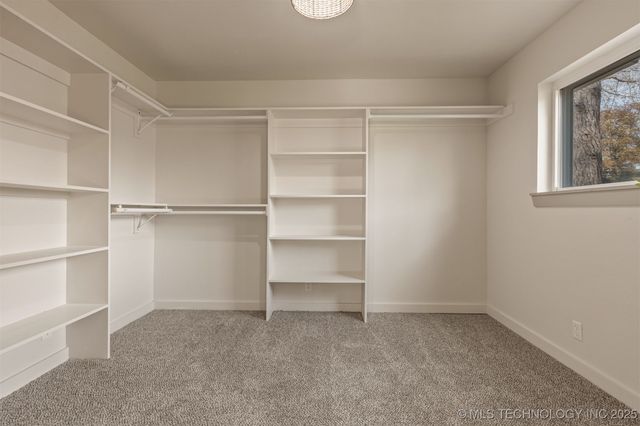 900 W Boston Street, Broken Arrow, OK 74012