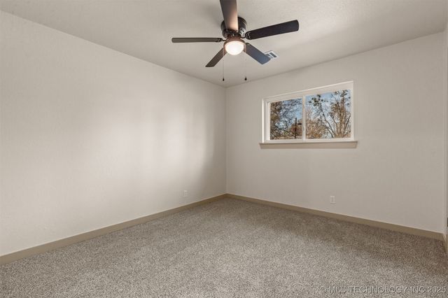 900 W Boston Street, Broken Arrow, OK 74012