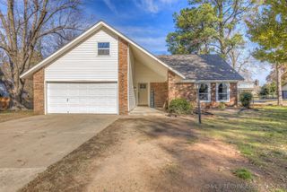 900 W Boston Street, Broken Arrow, OK 74012