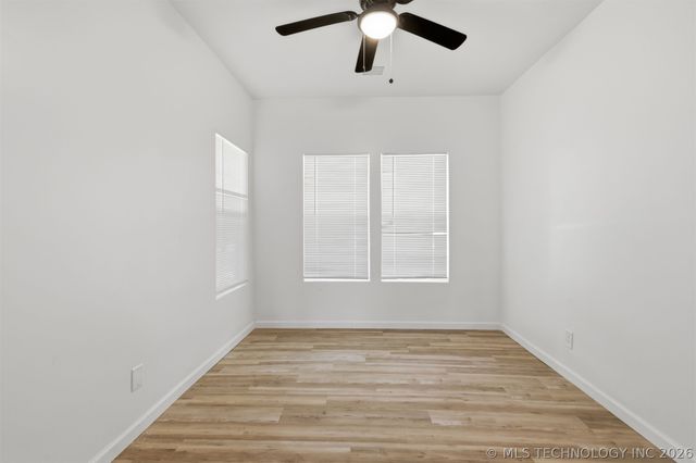 606 N Garfield Avenue, Sand Springs, OK 74063