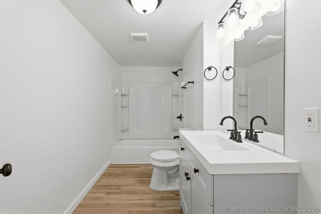 606 N Garfield Avenue, Sand Springs, OK 74063