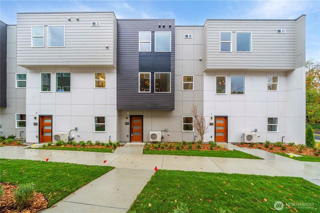 11543 17th Place SW, Burien, WA 98146