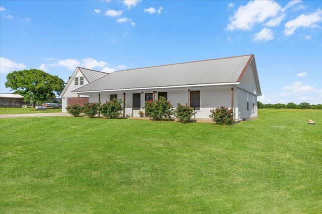 2250 Poolville Cut Off Road, Poolville, TX 76487