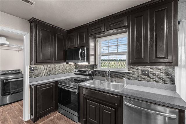 2250 Poolville Cut Off Road, Poolville, TX 76487