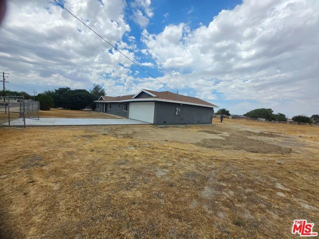10107 E Avenue R14, Littlerock (also Little Rock), CA 93543
