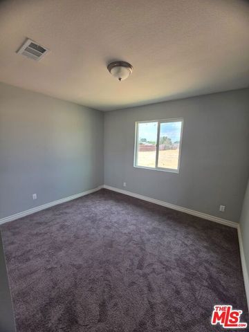 10107 E Avenue R14, Littlerock (also Little Rock), CA 93543