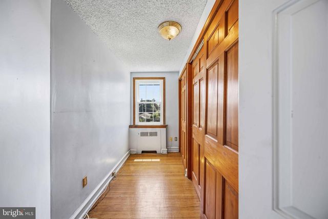 3454 VALLEY GREEN DR, Drexel Hill, PA 19026