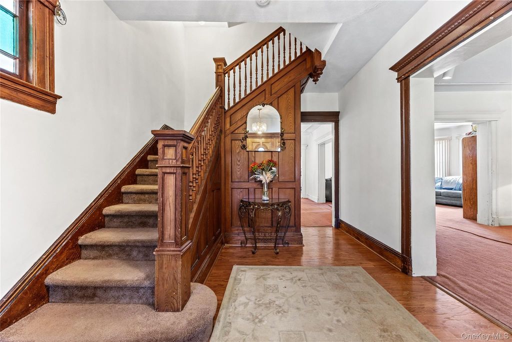871 Rockaway Avenue, Valley Stream, NY 11581 — photo 3